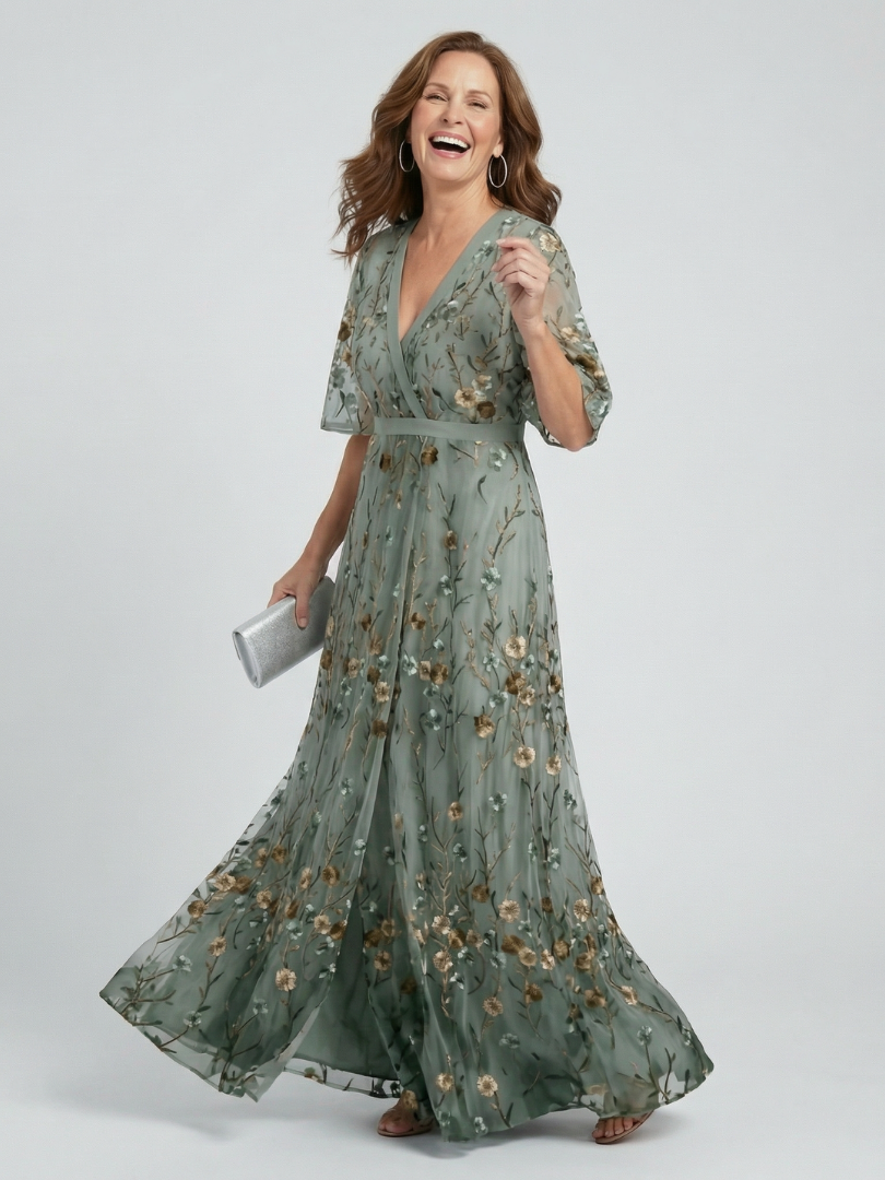 Selora | Vestido maxi halter floral com queda leve