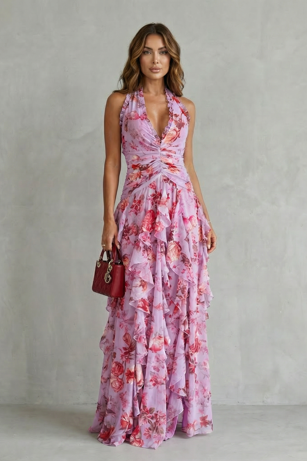 Belladina | Romântica Cascata de Rosas – Vestido longo com decote à americana