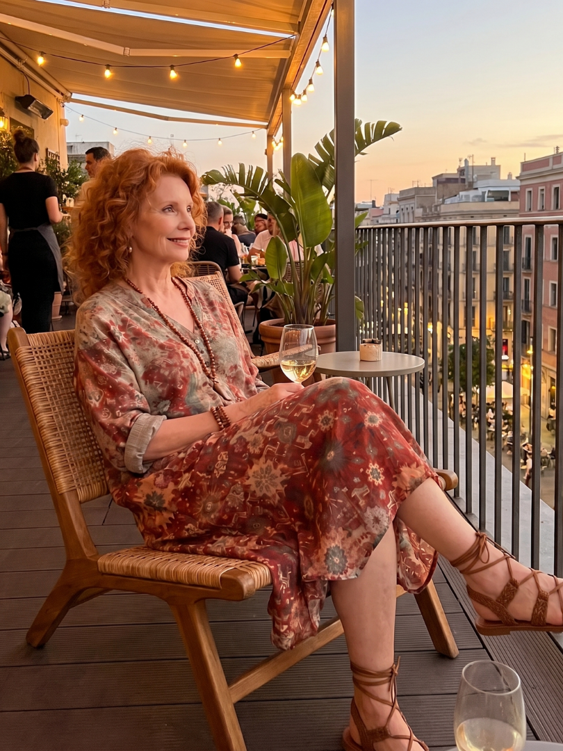 Saffron | Vestido midi descontraído com mistura de padrões e bolsos