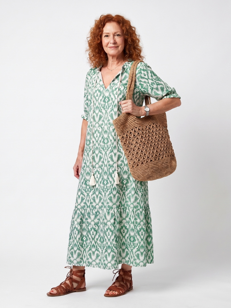 Ilara | Vestido midi estampado com decote em V e cordões com borlas
