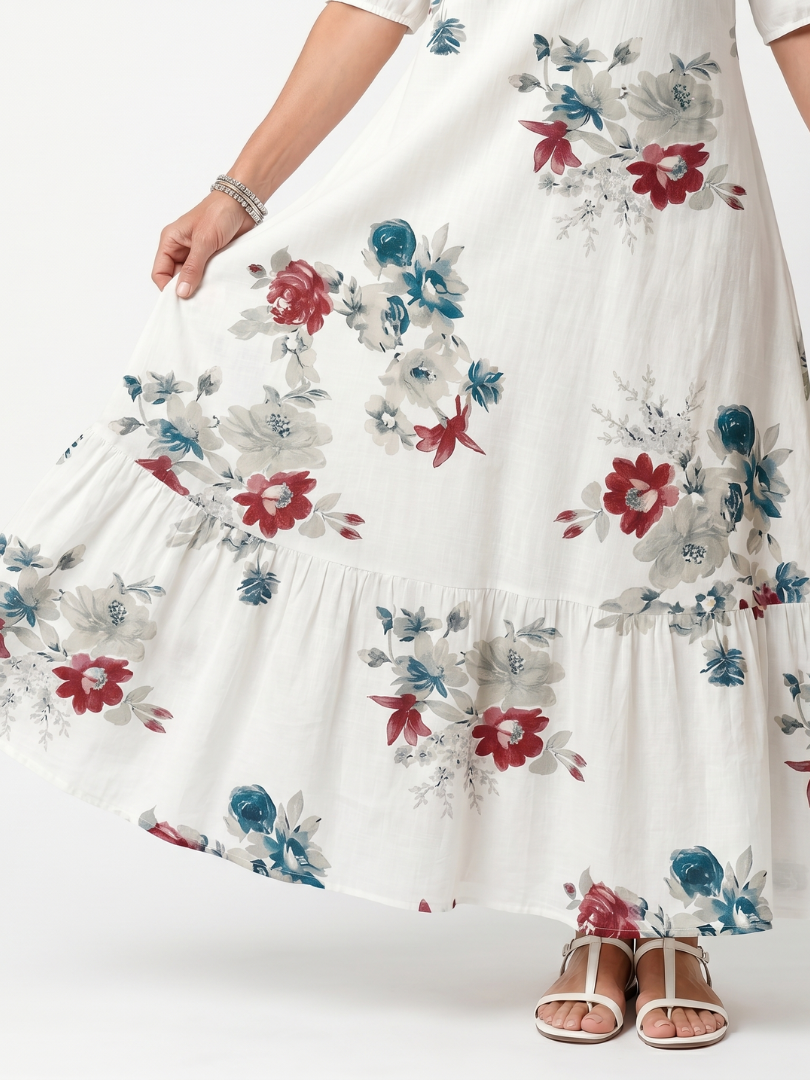 Maeva | Vestido midi com estampado floral delicado e cordões com borlas