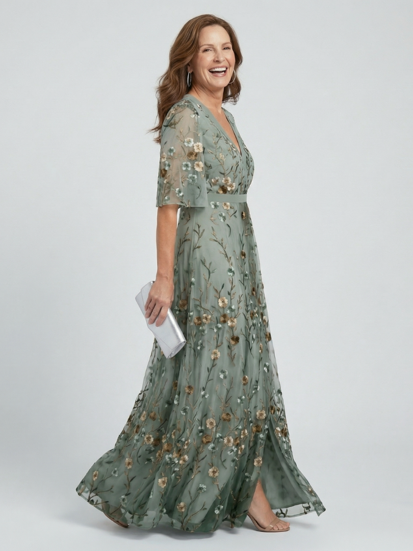 Selora | Vestido maxi halter floral com queda leve