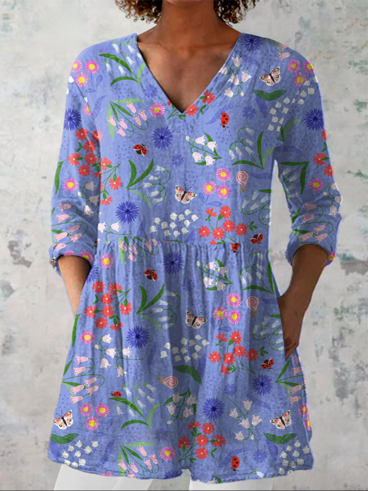Aline | Blusa comprida com decote em V