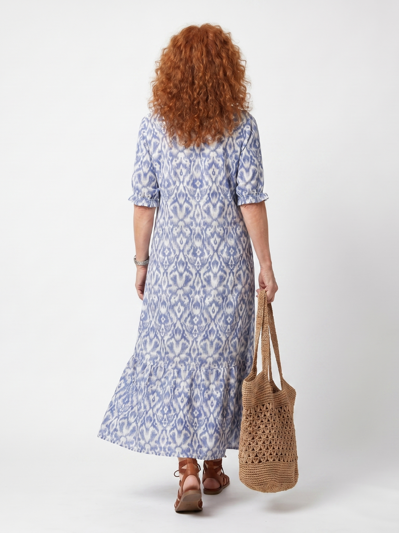Ottoline | Vestido midi estampado com cordões com borlas no decote