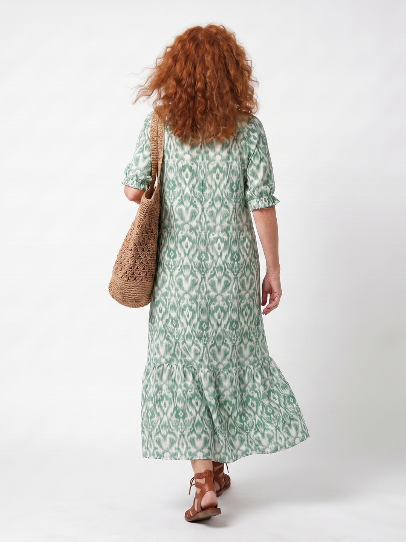 Ilara | Vestido midi estampado com decote em V e cordões com borlas