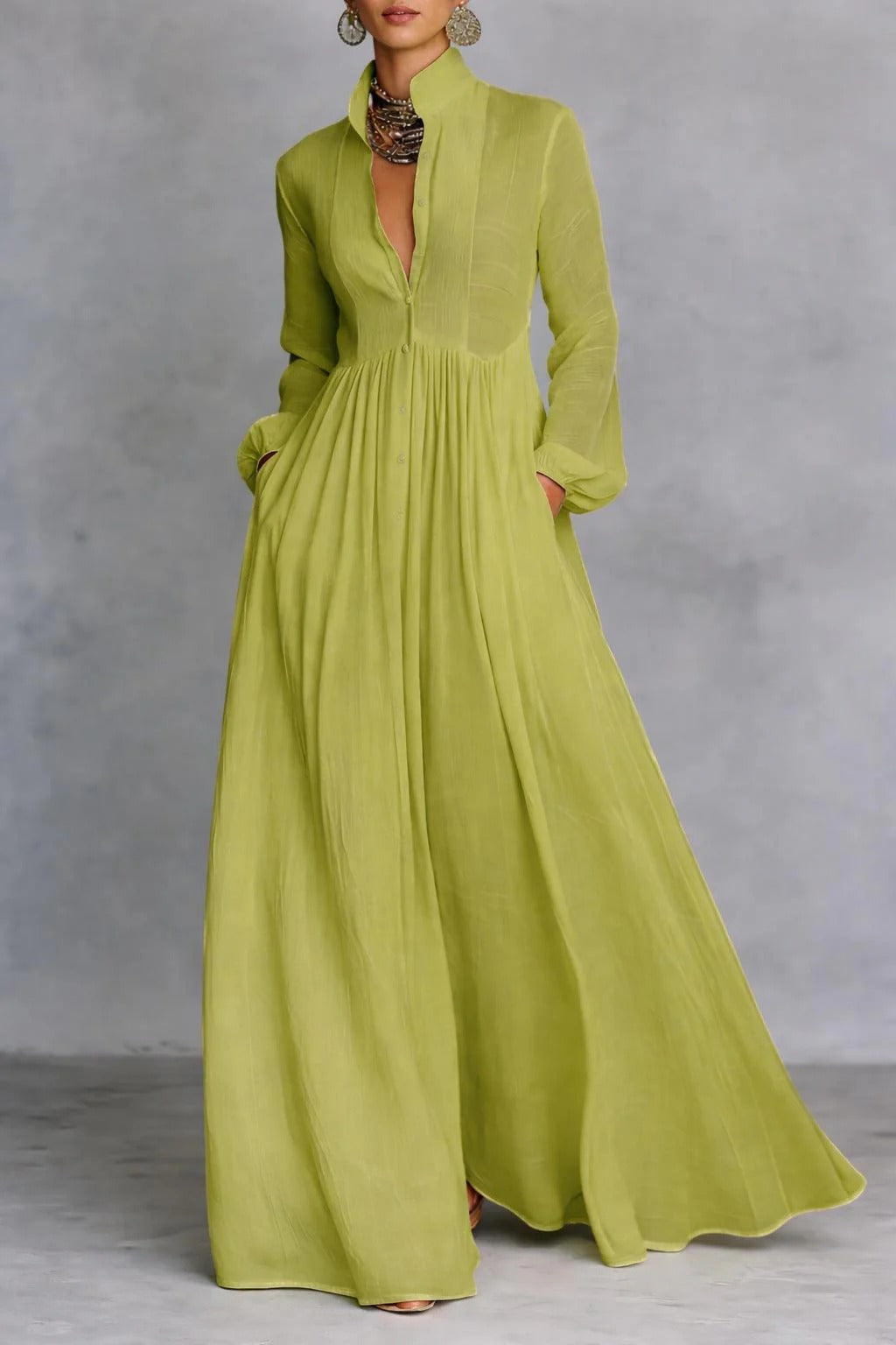 Celine | Vestido maxi verde com botões e queda fluida